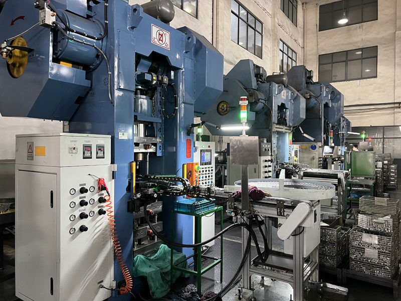 Ningbo XiaYi Electromechanical Technology Co.,Ltd. خط تولید سازنده